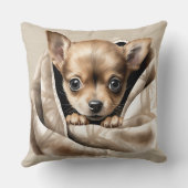 愛らしい小さなチワワ子犬の毛布の下 クッション (裏面)