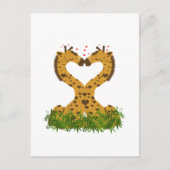 愛らしい愛のキリンのハート型キスをする ポストカード (正面)