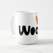 愛らしい愛犬家"Woof" 15 ozコーヒーマグ コーヒーマグカップ (正面左)