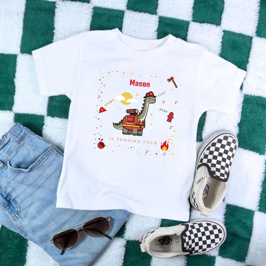 愛らしい消防士ディノの誕生日 Tシャツ