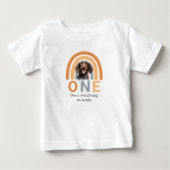 愛らしい犬のレインボー水彩 1歳の誕生日パーティー ベビーTシャツ (正面)