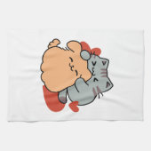 愛らしい猫と犬のハグ – ニャー&ウォフデザイン キッチンタオル (横)