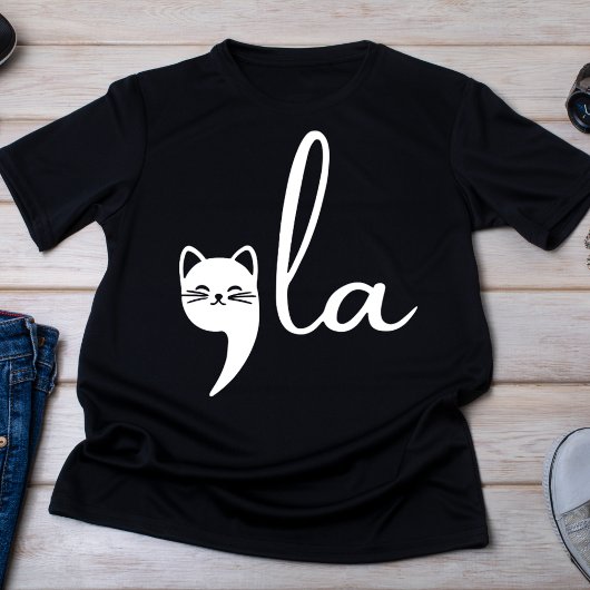 愛らしい猫コンマラミニマル主義者 Tシャツ