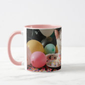 愛らしい猫誕生祝いデザイン マグカップ (左)