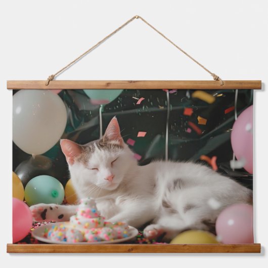 愛らしい猫誕生祝いデザイン 吊り下げ型タペストリー (正面)