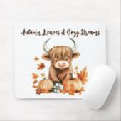 愛らしい秋の高原牛 マウスパッド (マウス)