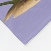 愛らしい虎猫の子猫と青い目 フリースブランケット (角)