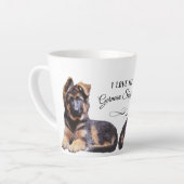 愛らしい長い髪のドイツの羊飼いの子犬 カフェラテマグ (左アングル)