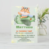 愛らしい飛んでいるキツネ誕生日パーティーの招待 招待状 (スタンド正面)