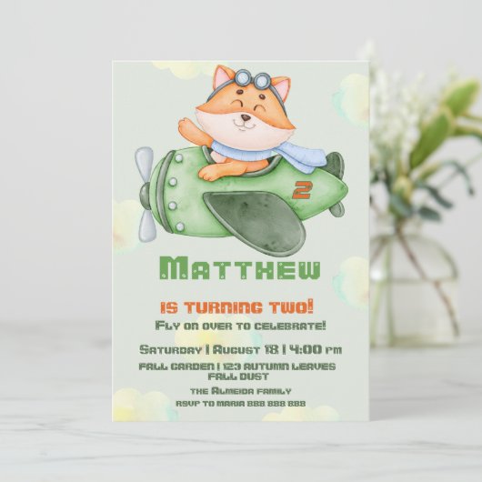 愛らしい飛んでいるキツネ誕生日パーティーの招待 招待状 (スタンド正面)