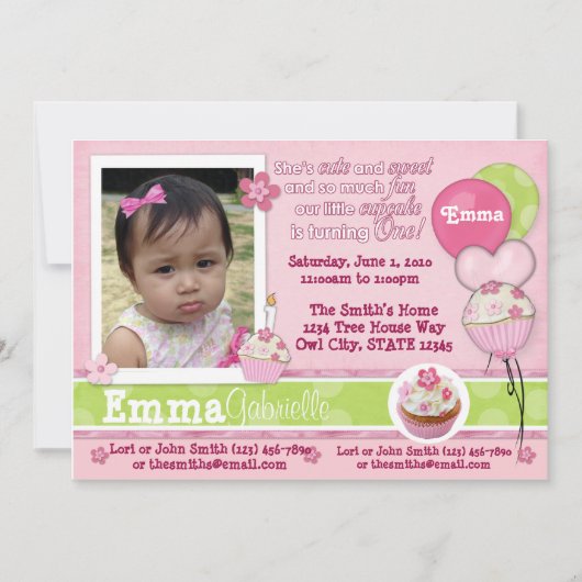 愛らしい1年のカップケーキのピンクの招待状(写真) 招待状 (正面)