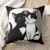 愛らしい2匹の猫が一緒に座って クッション (ブランケット)