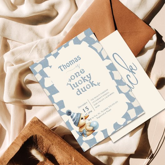 愛らしい「ワンラッキーダック」第1回誕生日 招待状