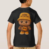 愛らしい「Less But Better」ベア Tシャツ (裏面)