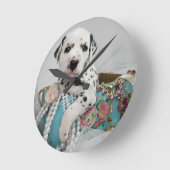愛らしいDalmatian子犬 ラウンド壁時計 (傾斜)