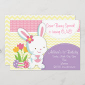 愛らしくガーリーなイースターのウサギの誕生日の招待状 招待状 (正面/裏面)