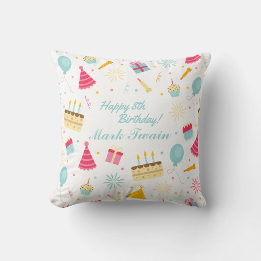 愛らしくパーソナライズなハッピーバースデーの装飾用クッション クッション (正面)