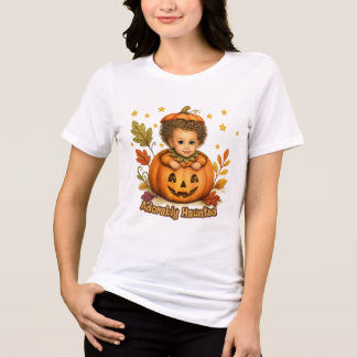 愛らしく幽霊が出そう - かぼちゃの中の可愛い赤ちゃん トライブレンドTシャツ