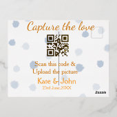 愛をキャプチャ追加QRスキャンアップロード写真青 箔シーズンポストカード (裏面)