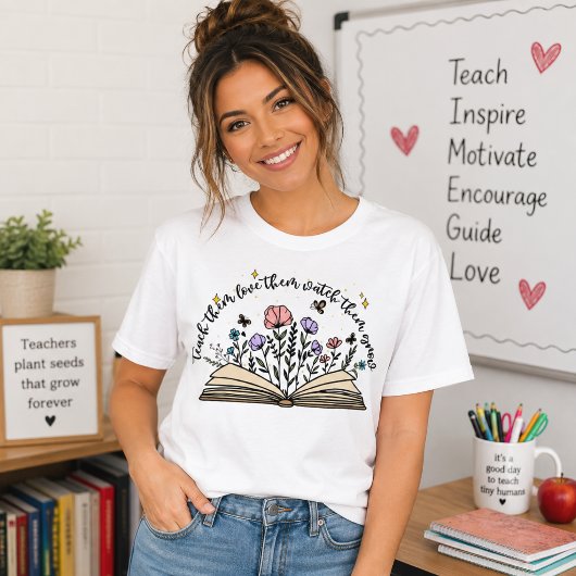 愛を伝え 見守り育てる 花 Tシャツ