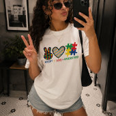 愛を受け入れ理解する、自閉症啓発 Tシャツ