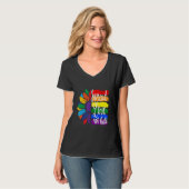 愛を広げよう 憎しみではなく LGBTプライド Tシャツ (正面フル)