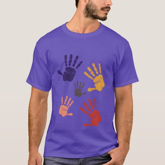 愛を広げるデザインがいっぱい友達 Tシャツ (正面)