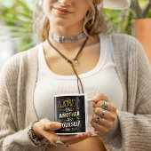 愛を放ち、統一を受け入れる コーヒーマグカップ