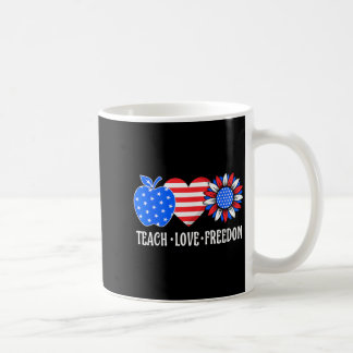 愛を教える自由 アメリカ国旗 愛国教師 4th コーヒーマグカップ