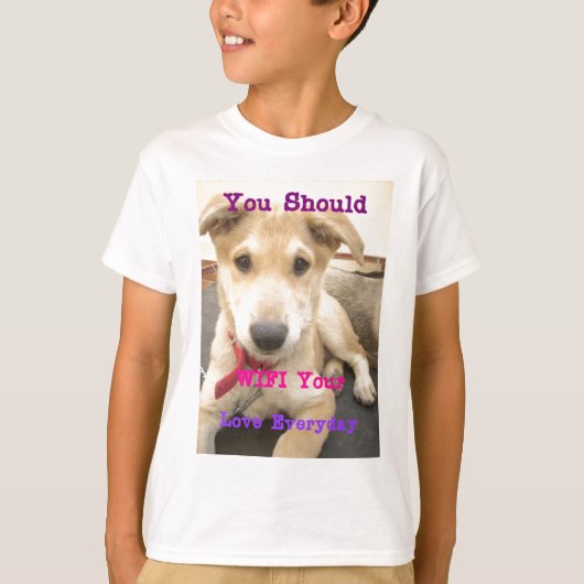 愛を日々伝えたい Tシャツ (正面)