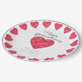 愛を燃やす情熱ルビー結婚ハート ペーパープレート (アングル)