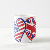 愛を示すハートの米国そしてイギリス コーヒーマグカップ (中央)