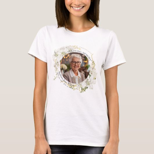 愛を込めて思い出すフローラルメモリアル葬儀キープサケ Tシャツ (正面)