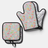 愛を込めて調理を。全面プリントエプロン 鍋つかみ&鍋敷きセット (正面/裏面)