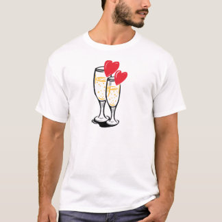 愛をcelbratingシャンペンガラス tシャツ