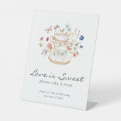 愛エレガントは甘い兆し 台座サイン (正面)