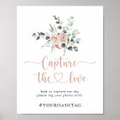 愛クラシックのハッシュタグを捉えた埃っぽいピンクのローズ ポスター (正面)