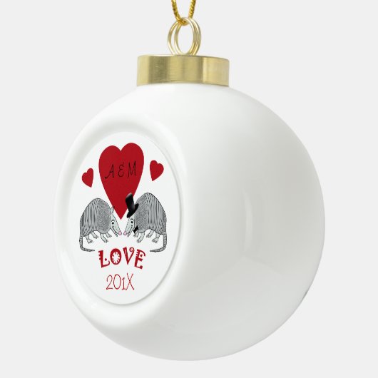 愛クリスマスの記念品のアルマジロ セラミックボールオーナメント (右)