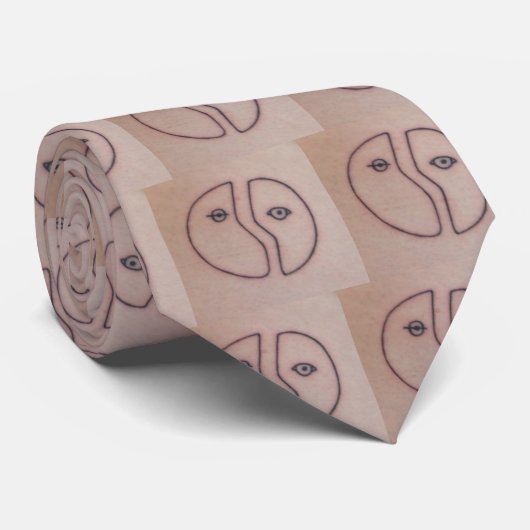 愛タイの起源 ネクタイ (ロール)