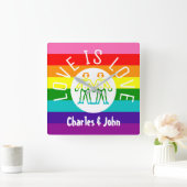 愛タイポグラフィの陽気なカップルのプライドLGBTの虹のロゴ スクエア壁時計 (ホーム)