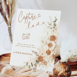 愛テラコッタQRのハッシュタグ結婚をキャプチャ 台座サイン