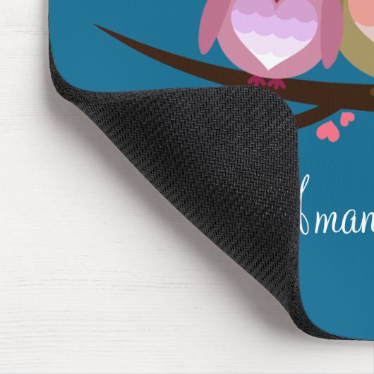 愛ハートの十分の美しくかわいいフクロウのカップル マウスパッド (コーナー)