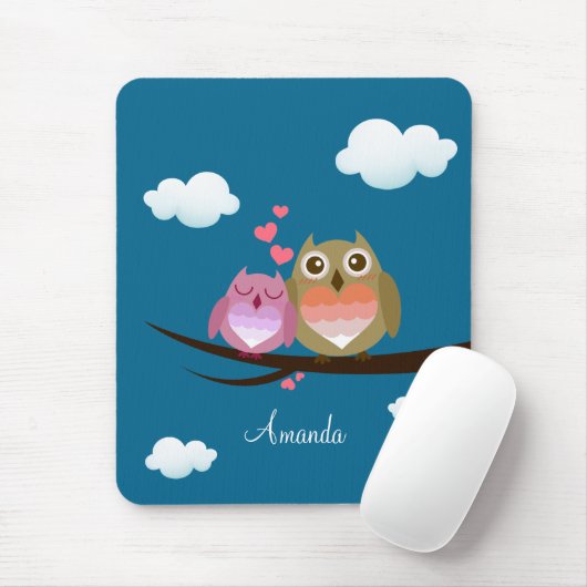 愛ハートの十分の美しくかわいいフクロウのカップル マウスパッド (マウス)