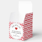 愛バレンタインで作られる赤いハート フェイバーボックス (オープン)