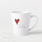 愛パーソナライズされたモダンの鳥赤いハート カフェラテマグ (右)