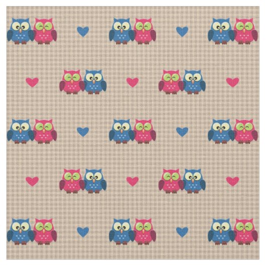 愛フクロウが付いている点検されたパターン ファブリック (クローズアップ)