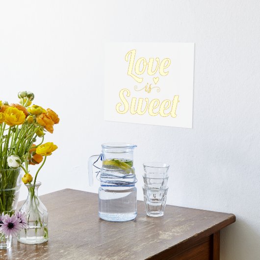 "愛モダンは甘い"引用文はっきりしたタイポグラフィ 箔ポスター (レイダウン (キッチン))