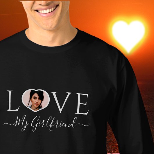 愛モダン私のガールフレンドハート写真白黒 Tシャツ