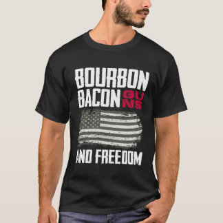 愛国アメリカ国旗 バーボン ベーコン 銃 自由 Tシャツ