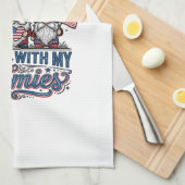愛国グノーム+グノーム仲間とくつろぎTシャツデザイン キッチンタオル (四つ折り)